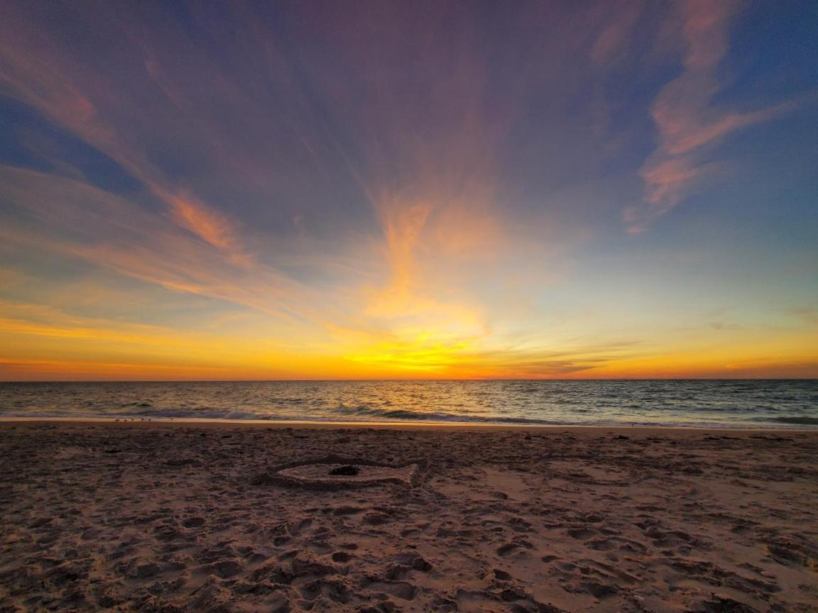 Pearl Beach 2* Englewood